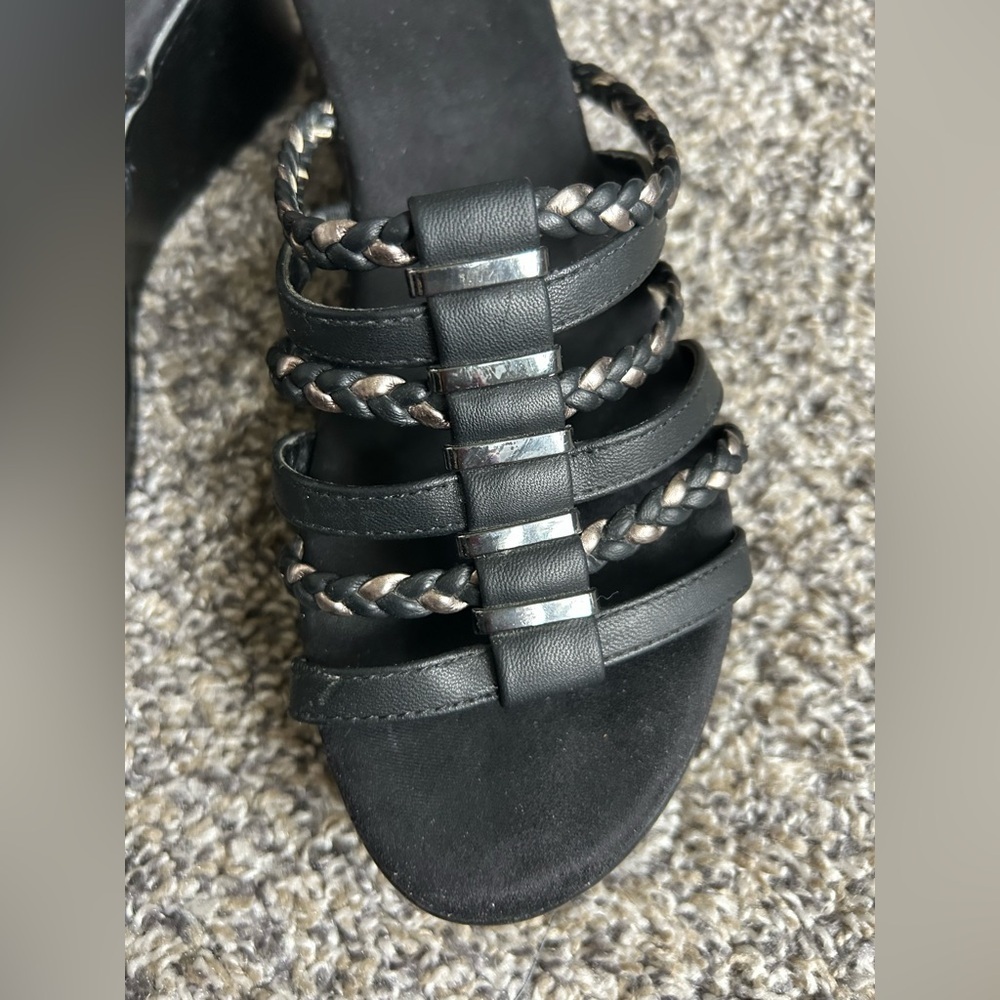 Croft & Barrow women’s black and silver wedge heel sandals size 7.5 - Picture 3 of 9